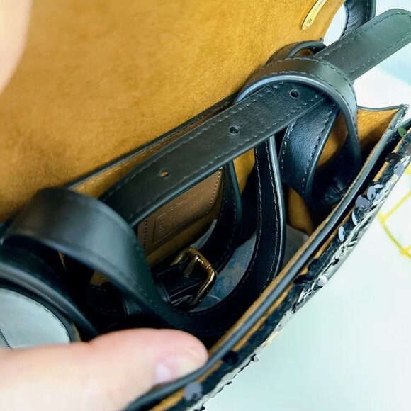 Coach CO922 Morgan Square Crossbody IN Black - Picture 6 of 7